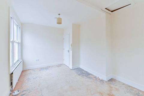 undefined, Nyon Grove, Catford, London, SE6