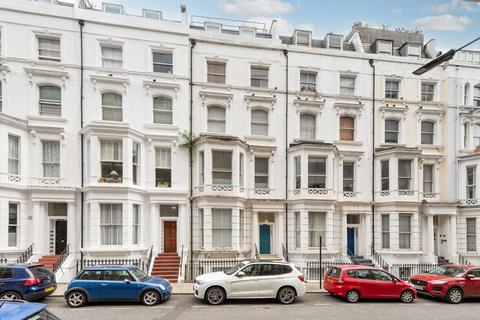 2 bedroom flat for sale, Hatherley Grove, Westbourne Grove, London, W2