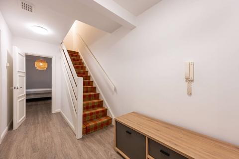 2 bedroom flat for sale, Hatherley Grove, Westbourne Grove, London, W2