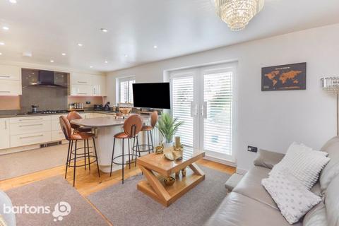 4 bedroom detached house for sale, Broom Lane, Broom