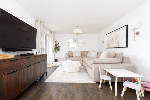 undefined, Avon Rise, Biggleswade SG18