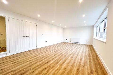 undefined, Hutton Road, Shenfield, Brentwood CM15