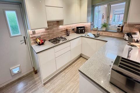 3 bedroom semi-detached house for sale, Riverside Drive, Radcliffe