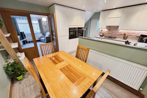 3 bedroom semi-detached house for sale, Riverside Drive, Radcliffe