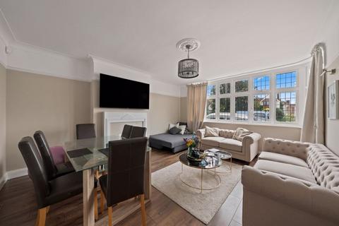 4 bedroom semi-detached house for sale, Malden Road, Worcester Park