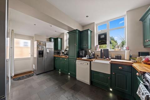 4 bedroom semi-detached house for sale, Malden Road, Worcester Park