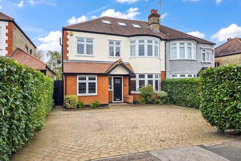 4 bedroom semi-detached house for sale, Hadley Road, Enfield EN2