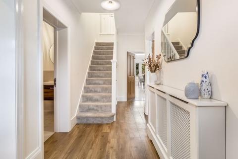4 bedroom semi-detached house for sale, Hadley Road, Enfield EN2