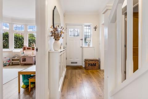 4 bedroom semi-detached house for sale, Hadley Road, Enfield EN2