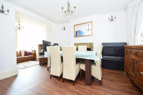 3 bedroom semi-detached house for sale, Parsonage Chase, Minster