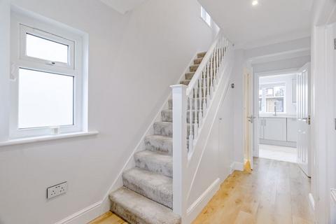 5 Gillian Park Road, Sutton, SM3 9JT
