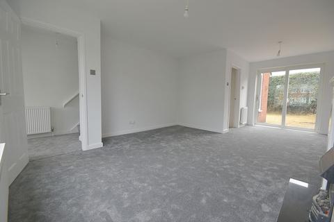 4 bedroom semi-detached house for sale, Bramlyn Close, Chesterfield S43