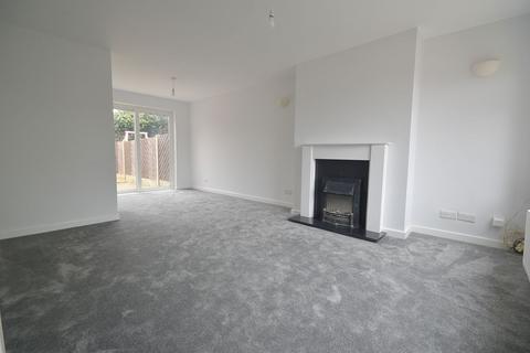 4 bedroom semi-detached house for sale, Bramlyn Close, Chesterfield S43