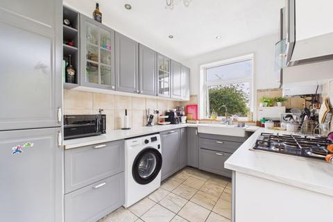 2 bedroom semi-detached bungalow for sale, Cuxton Road, Rochester