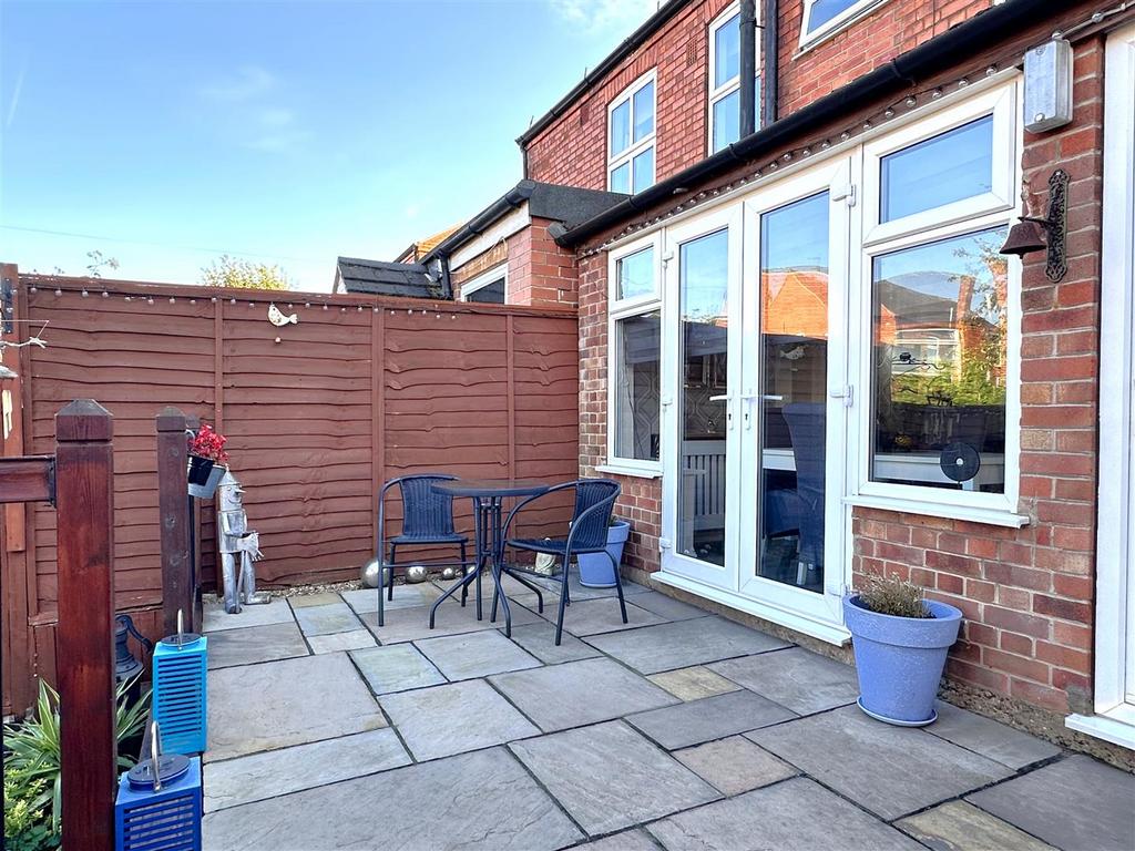 Paved Seating Terrace 107