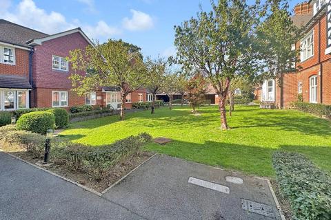 2 bedroom apartment for sale, West Wickham BR4