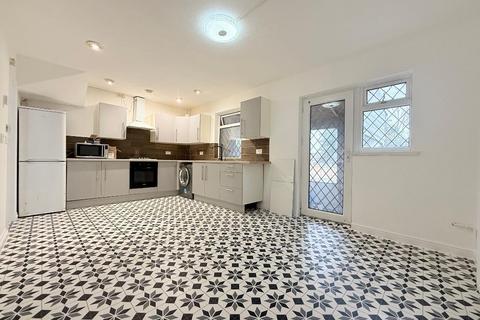undefined, Harefield Road, Luton, Bedfordshire, LU1 1TH