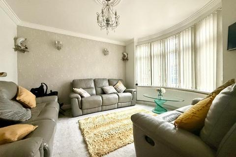 undefined, Carlton Crescent, New Bedford Road Area, Luton, Bedfordshire, LU3 1EN