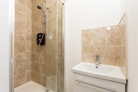 undefined, Cambridge Road, Kingston upon Thames, KT1