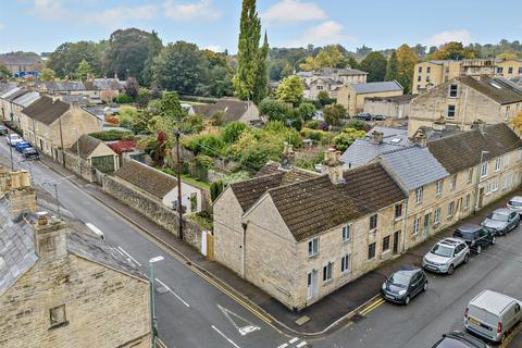 undefined, Cirencester