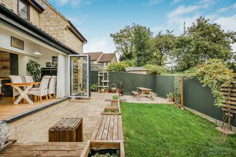 4 bedroom detached house for sale, Delmont Grove, Gloucestershire GL5