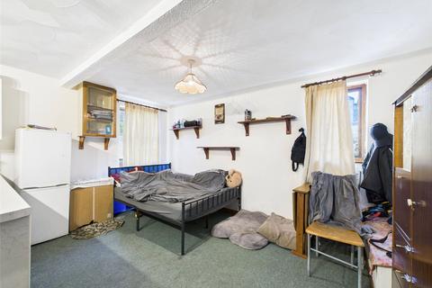 2 bedroom terraced house for sale, Angel Hill, Launceston PL15