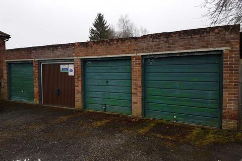 undefined, Elizabeth Avenue, Newbury RG14