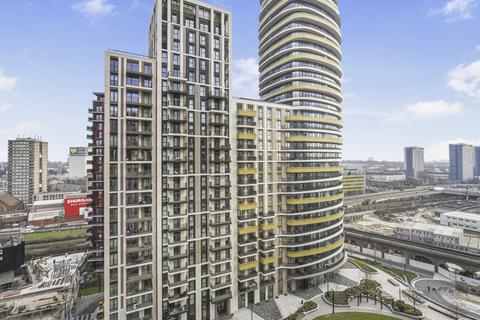 Fountain Park Way, White City, W12