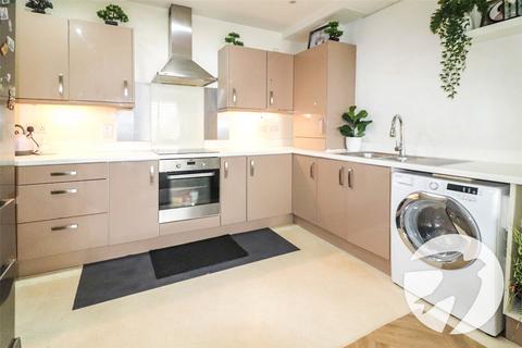 2 bedroom flat for sale, Larner Road, Erith, DA8