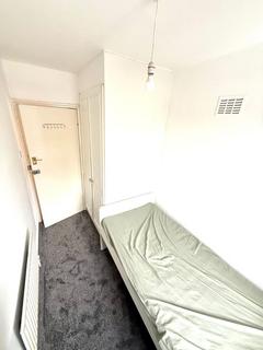 House share to rent, Cleveland Gardens, London