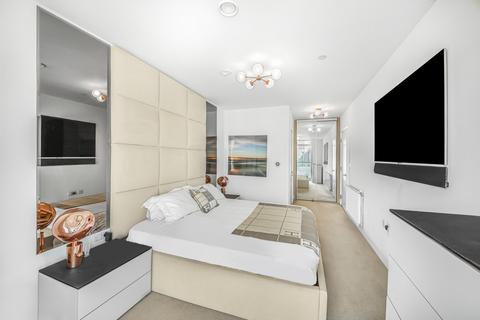 2 bedroom flat for sale, Hugero Point, 8 Rennie Street, London, SE10