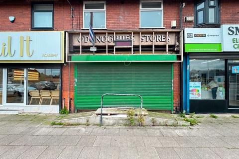 Property to rent - Manchester Road, Droylsden, Manchester, M43