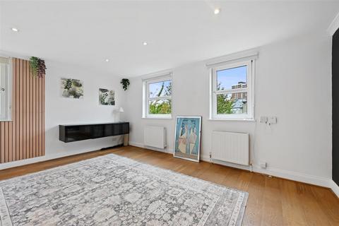 3 bedroom flat for sale, Netherwood Road, London W14