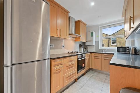 3 bedroom flat for sale, Netherwood Road, London W14