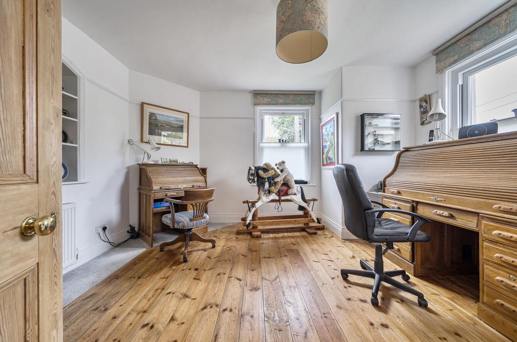 1364639-18-68ed2c...