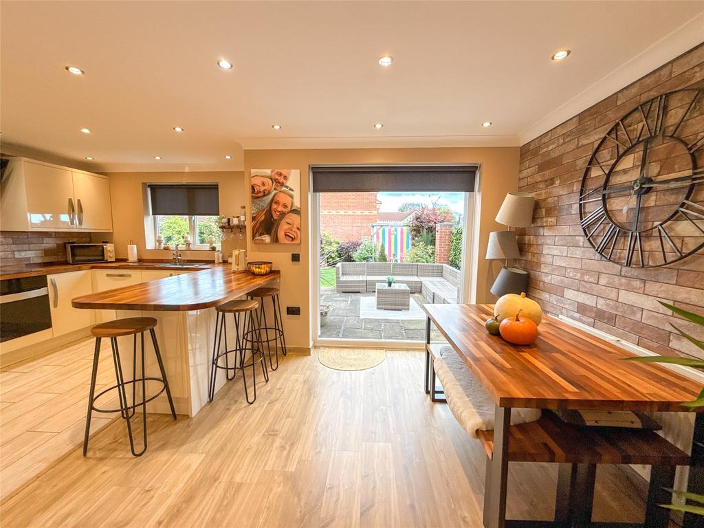 Dining Kitchen