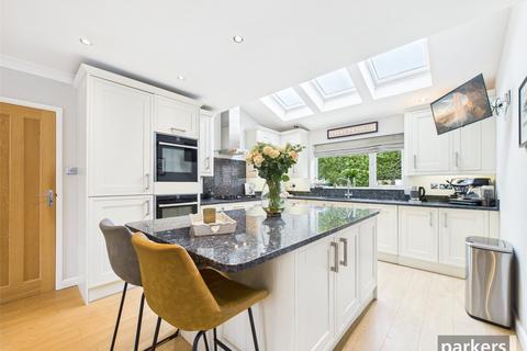 4 bedroom detached house for sale, Penrose Avenue, Reading RG5