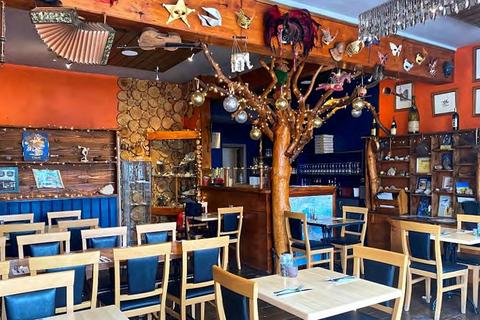 Restaurant for sale, 16 Park St Minehead TA24 5NQ