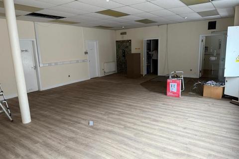 Retail property (high street) to rent, 2330 Dumbarton Rd Glasgow G14 0JS