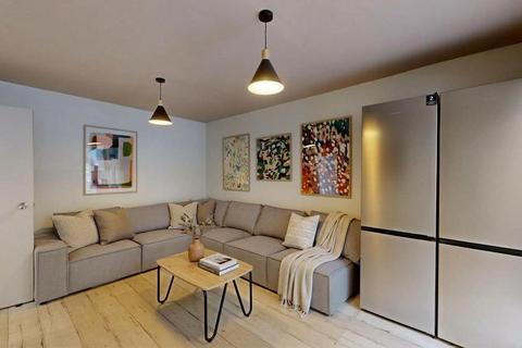 7 bedroom house to rent, Finchley Road, Manchester M14