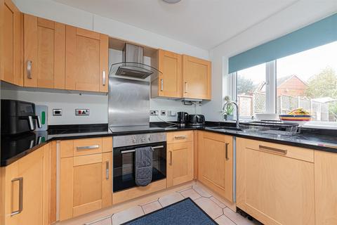 undefined, Ferns Mead, Farnham GU9