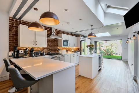 undefined, Church Road, Guildford, GU1
