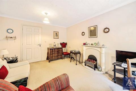 1 bedroom apartment for sale, Burwell Hill, Northamptonshire NN13