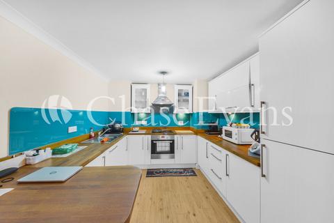 1 bedroom flat for sale, Saunders Ness Road, Isle Of Dogs, London, E14
