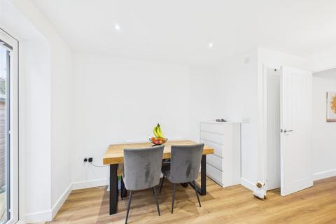 undefined, Llys Penfro, Porthcawl CF36