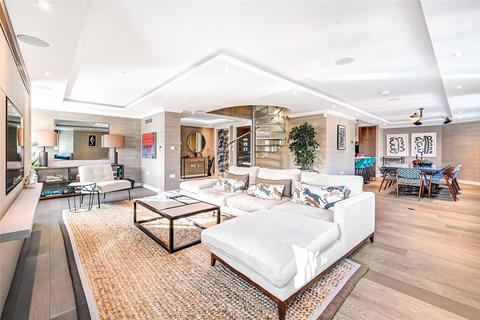 3 bedroom apartment to rent, New Cavendish Street, London, W1W