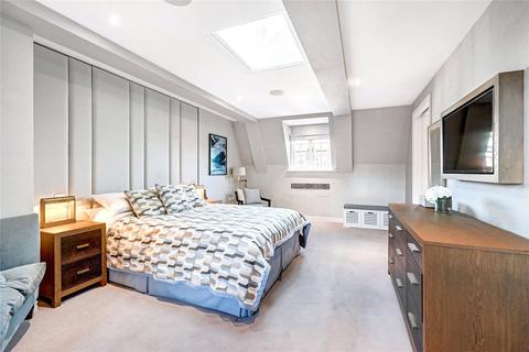 3 bedroom apartment to rent, New Cavendish Street, London, W1W