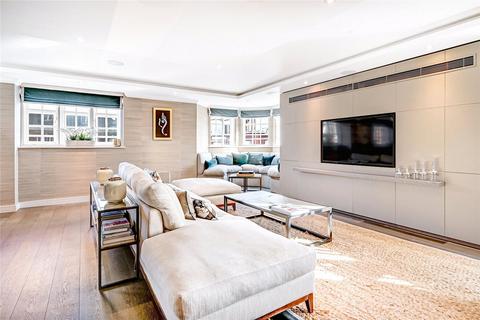 undefined, New Cavendish Street, London, W1W