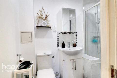 undefined, Mulberry Close, Luton