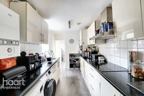 3 bedroom terraced house for sale, Invicta Road, Sheerness